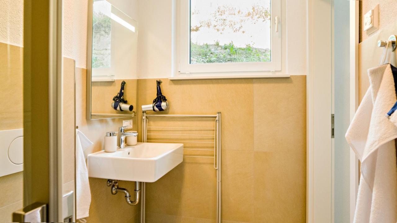 Schuttig Appartement Elzach Buitenkant foto