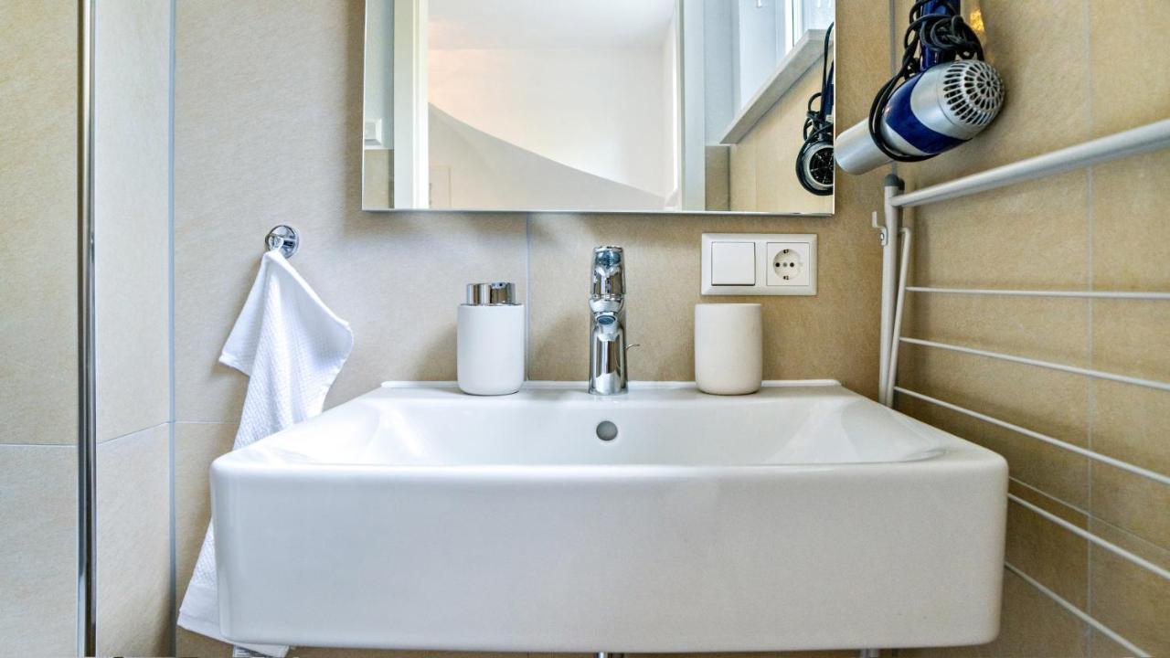 Schuttig Appartement Elzach Buitenkant foto
